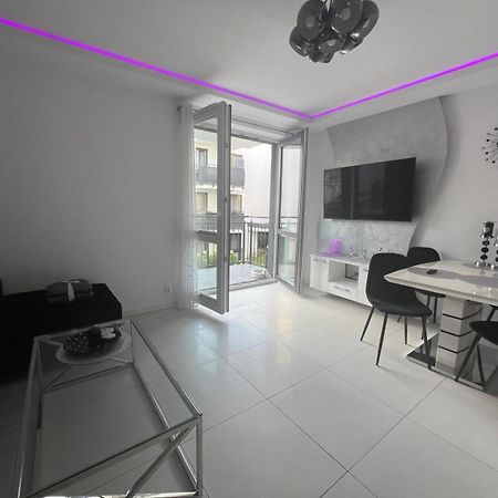 Apartament Z Kuchnia Dla 4 Osob W Centrum Bydgoszczy Mbella Zewnętrze zdjęcie